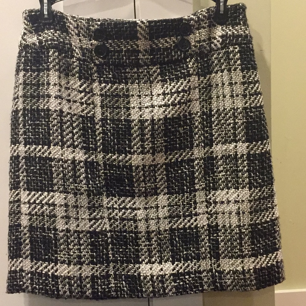 Pattern short skirt